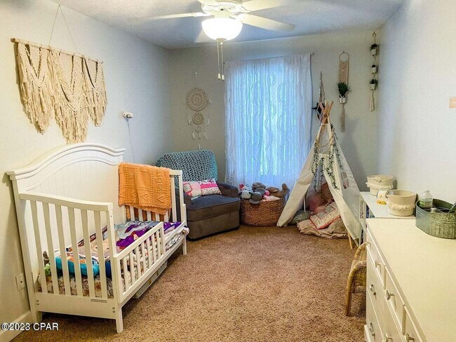 Building Photo - 2417 Causeway Manor Ct