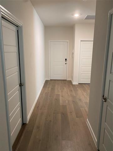 Building Photo - 9809 Autumn Leaves Ln