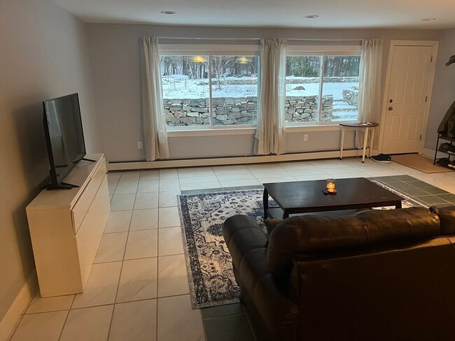 Building Photo - 0 Upton Rd