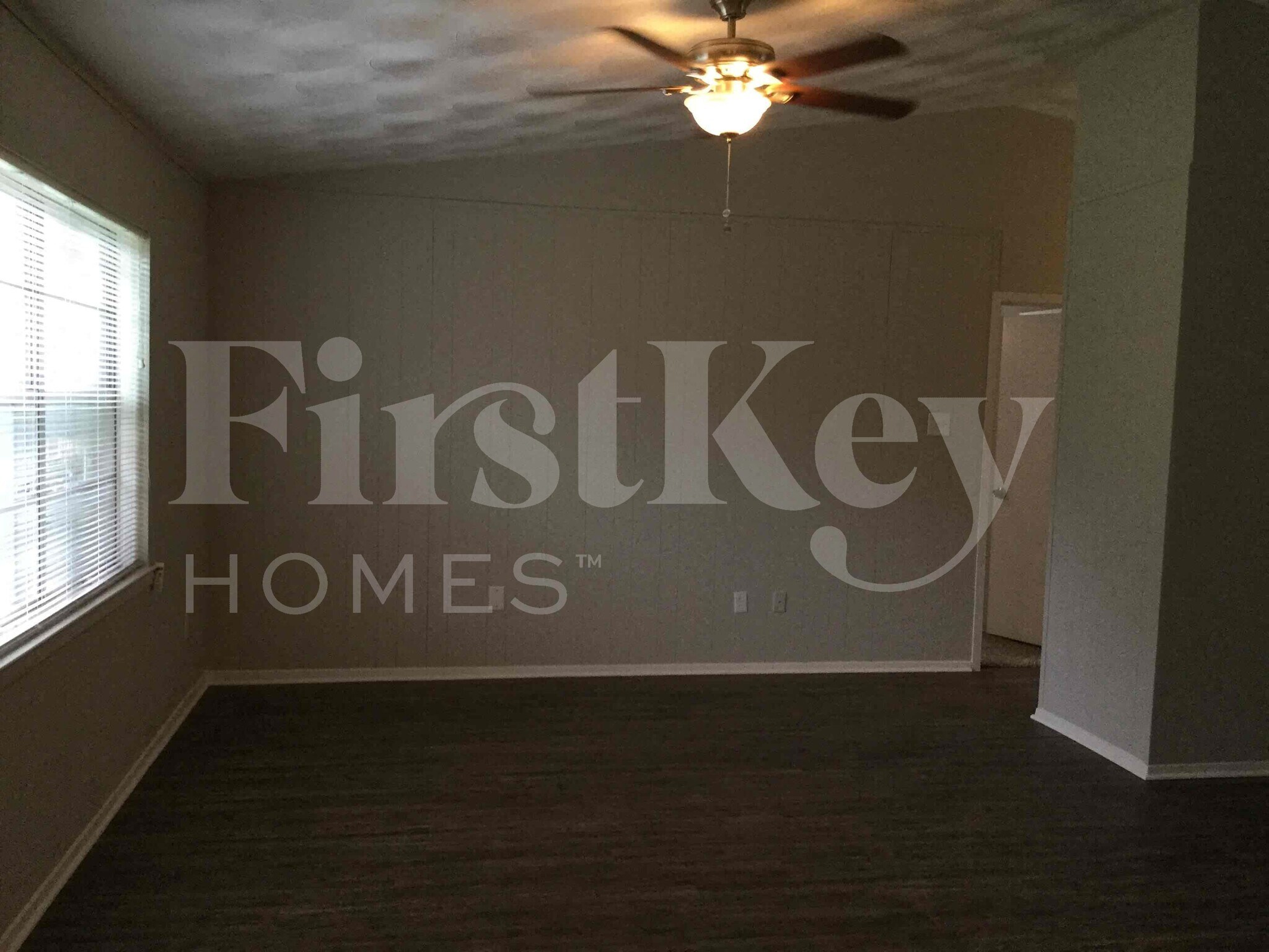Building Photo - 6318 Songwood Dr
