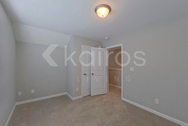 Building Photo - 155 Williams Ln