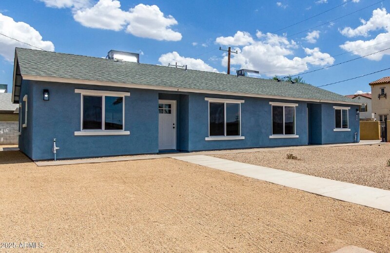 Building Photo - 1009 S 17th Ave