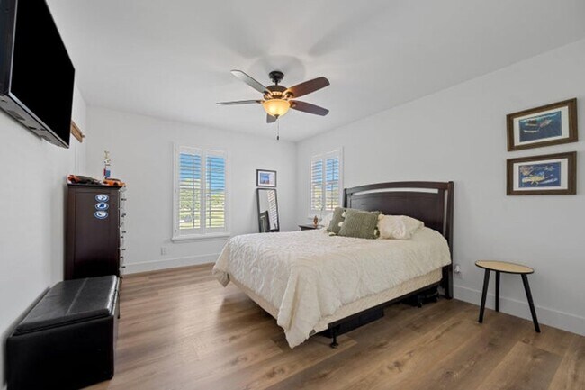 Building Photo - 8738 Marlamoor Ln