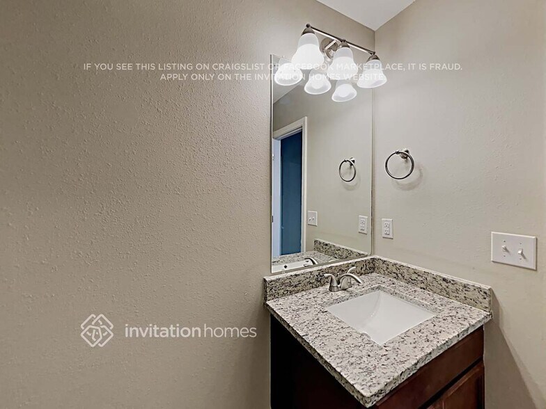 Building Photo - 2702 Cider Ridge Rd