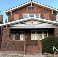 Building Photo - 1637 McLaran Ave