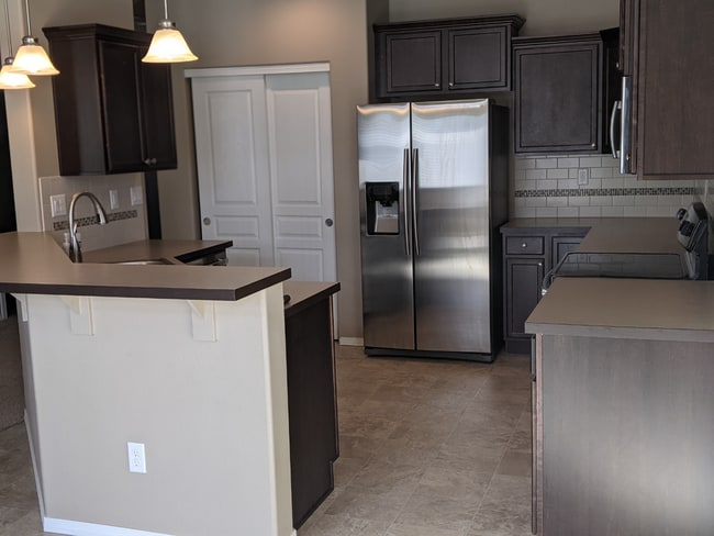 Building Photo - Beautiful 3 BR, 2 BTH in Rathdrum