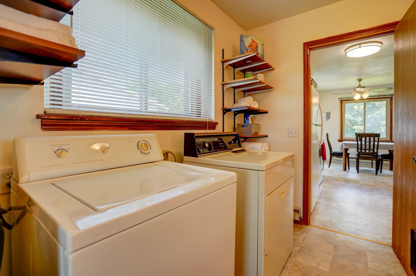 Photos are of mirror unit in the same building. Exact finishes may be different. - 42 Park Heights Court