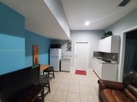 Building Photo - 16025 SW 53rd Terrace