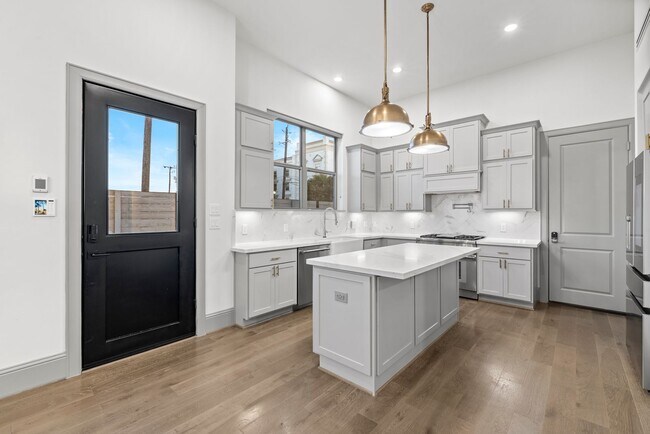 Building Photo - Enjoy Modern Living by Titan Homes!
