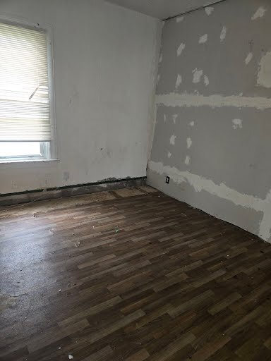 Building Photo - 1279 Purcell Ave