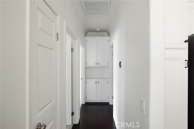 Building Photo - 12 Rabano