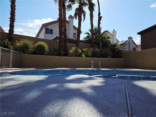 Building Photo - 1113 Lumina Ct