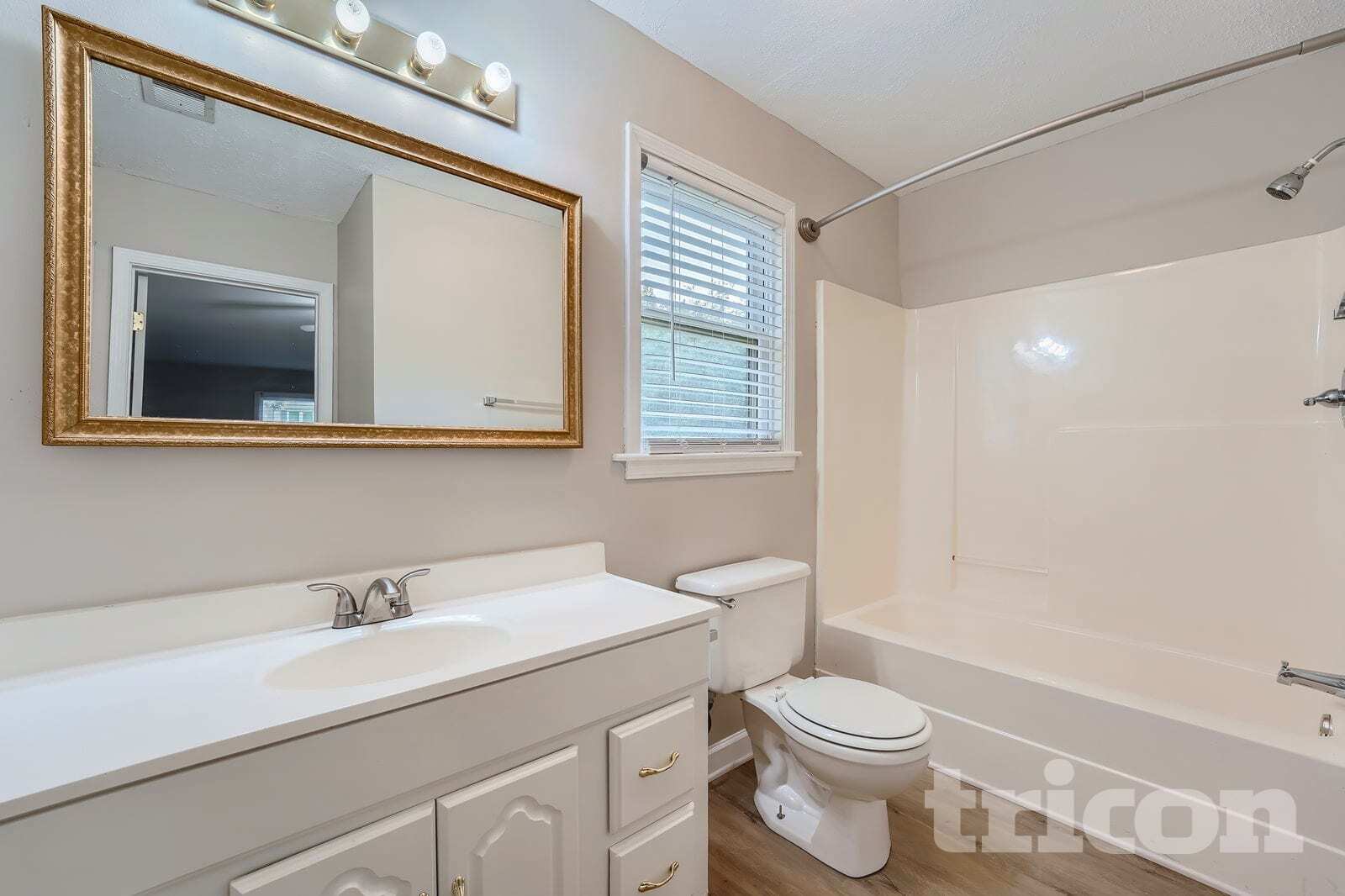 Building Photo - 4 Stonehenge Ct