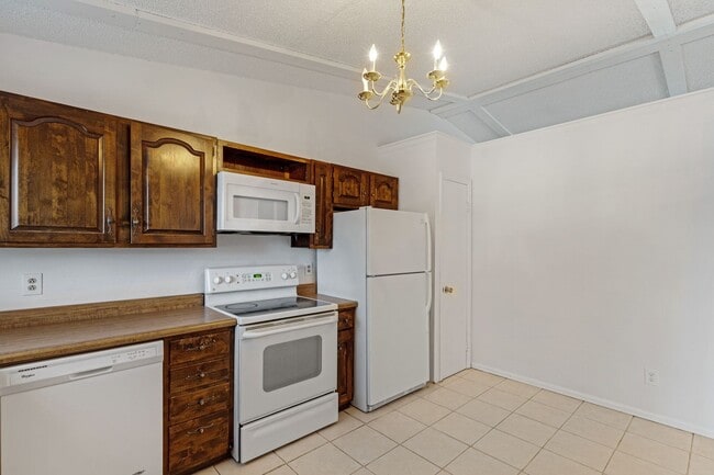 Building Photo - 3 bedroom home in Quail Meadows for rent