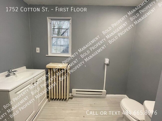 Building Photo - 1752 Cotton St