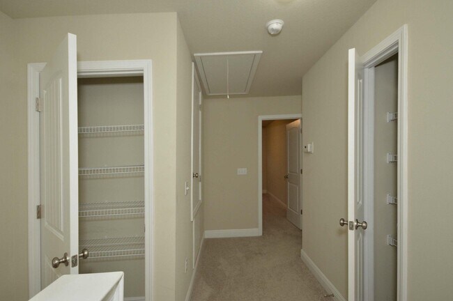 Building Photo - 2123 Wilsons Plover Cir