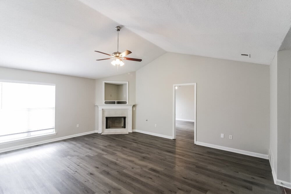 Building Photo - 6736 Quimby Dr