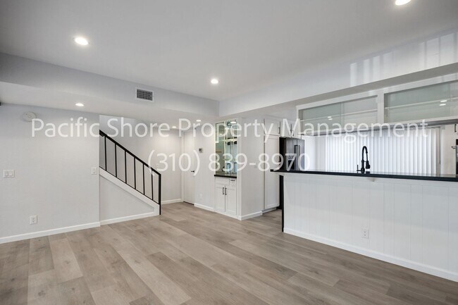 Building Photo - Lush and Lavish Three Bedroom Neatly Tucked Away In The Villa Vallarta Townhouse Community