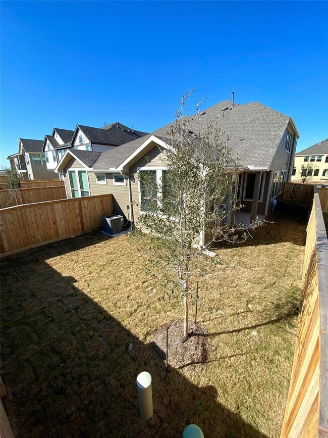 Building Photo - 15030 Flintstone Village Trl