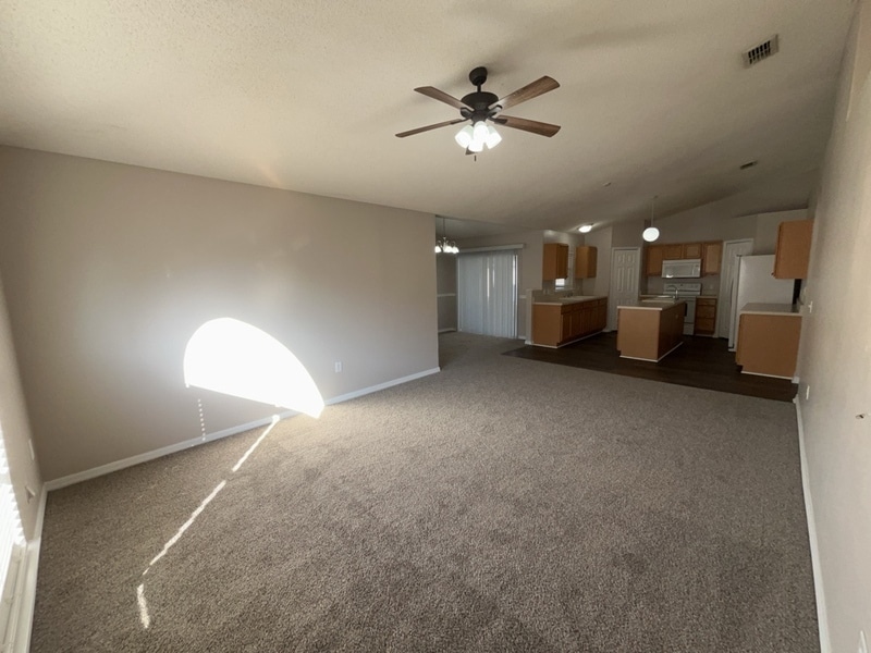 Building Photo - 841 Sun Ridge Village Dr