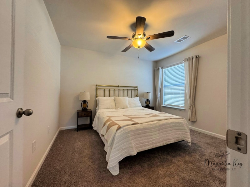 Building Photo - 514 Strawberry Fld Wy