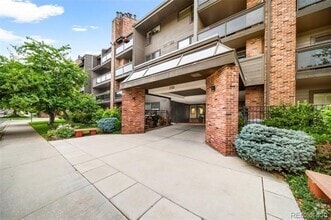 Building Photo - LOCATION!! Denver's Desirable Cherry Creek...
