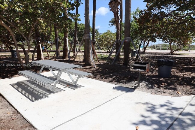 Building Photo - 835 83rd St