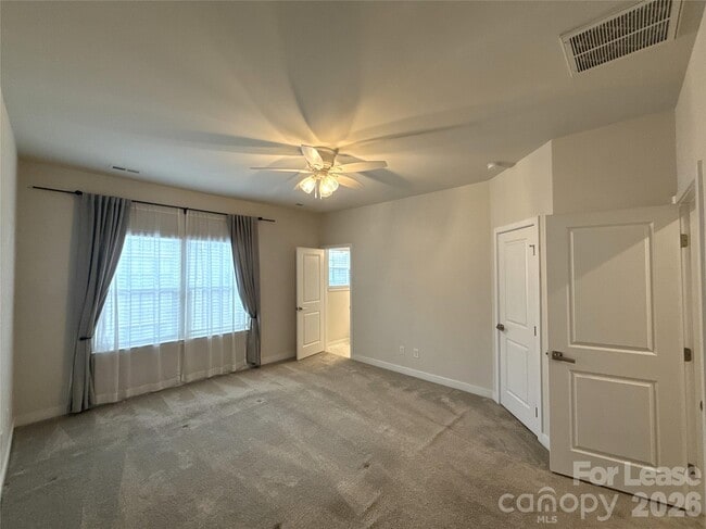 Building Photo - 324 Chattooga Wy