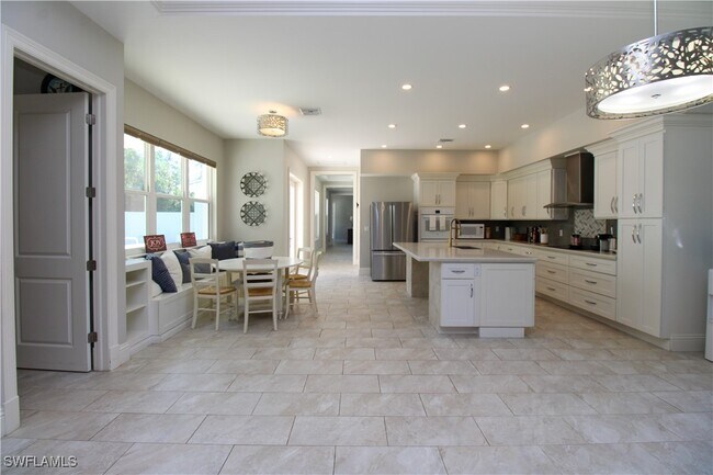 Building Photo - 6184 Whitaker Rd