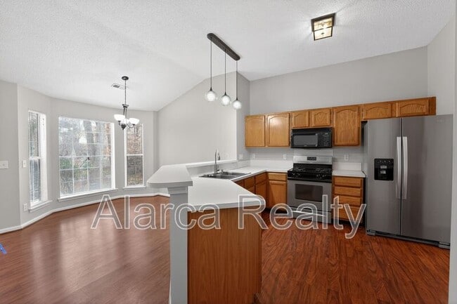 Building Photo - 11025 Scrimshaw Ln