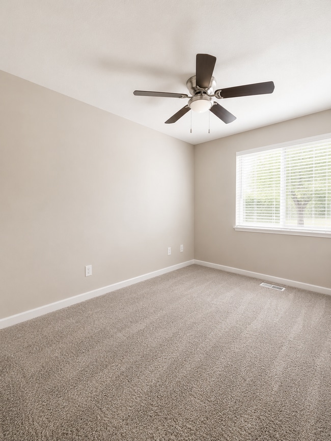 Building Photo - Completely Remodeled 3 Bedroom Home!