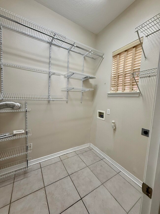 Building Photo - 790 Barley Port Ln