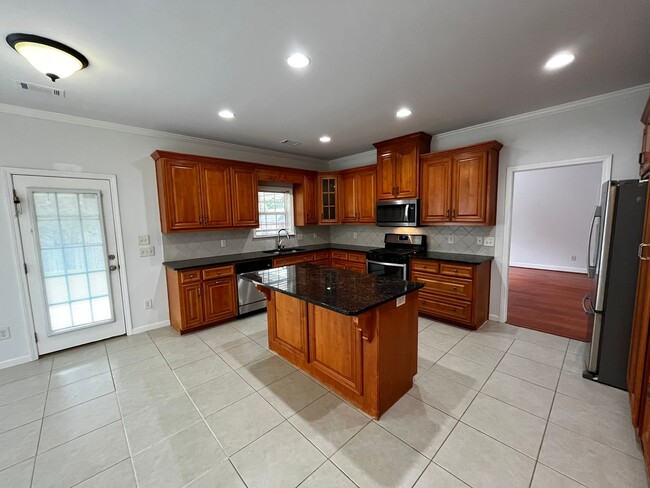 Building Photo - New to the Market! Welcome Home!
