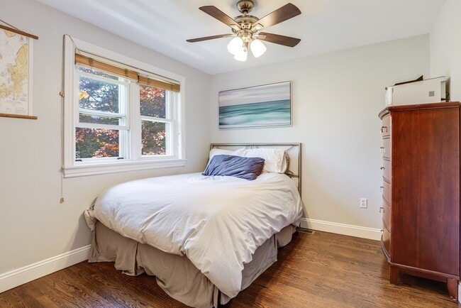 Building Photo - 154 W 3rd St