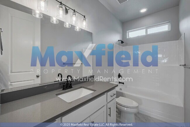 Building Photo - Brand New - Modern Living / 4BD 2.5 BTH 2GAR / Home in Lehi