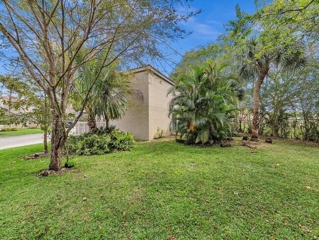 Building Photo - 11050 Nautilus Dr