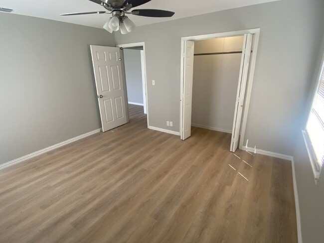 Building Photo - 3 Bedroom, 1 Bathroom just steps from TSU!