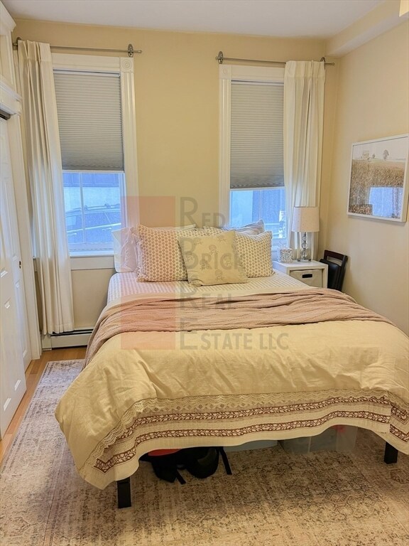 Building Photo - 11 Anderson St