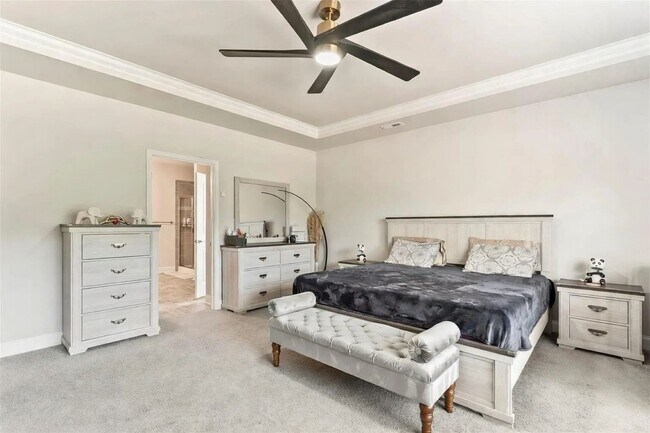 Building Photo - 11732 Glenwood Dr