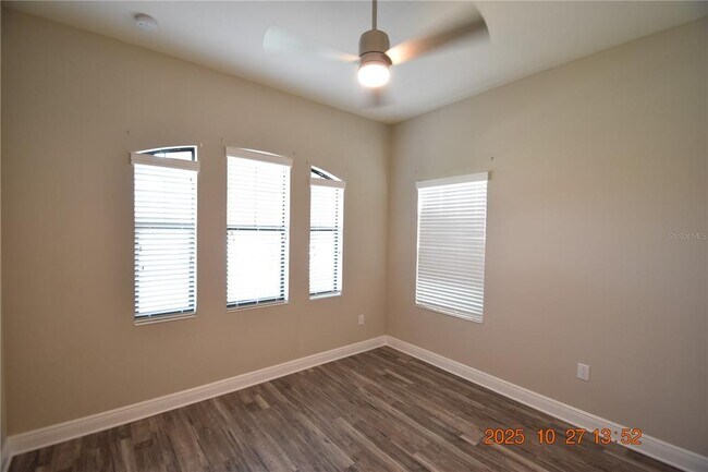 Building Photo - 13807 Moonstone Canyon Dr