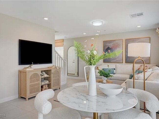 Building Photo - 909 Cadence Vw Wy