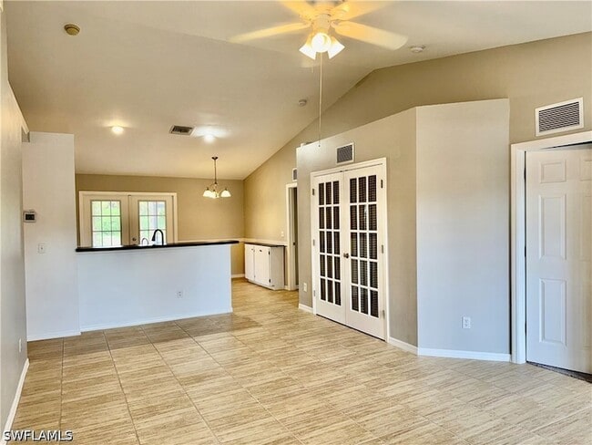 Building Photo - 6016 Lindbrook Ave