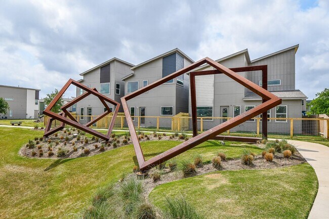 Building Photo - 5726 Rucio Ln
