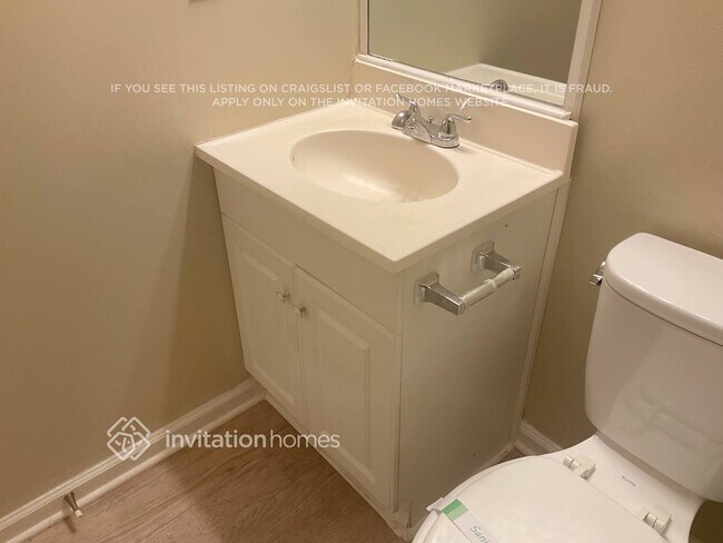 Building Photo - 4129 Buckingham Pl