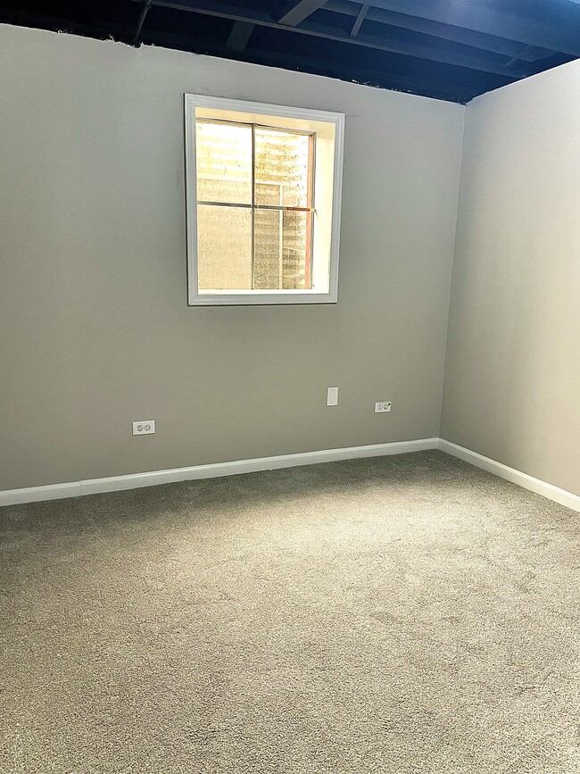 Building Photo - 1505 Sutter Dr