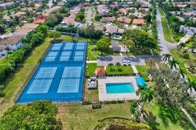 Building Photo - 9592 Majestic Way