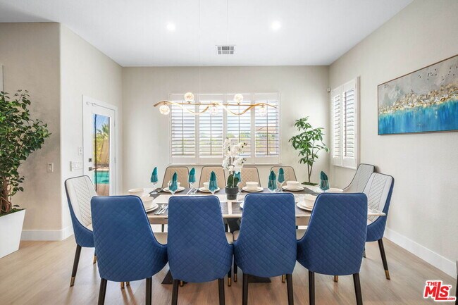 Building Photo - 3260 N Avenida San Gabriel Rd