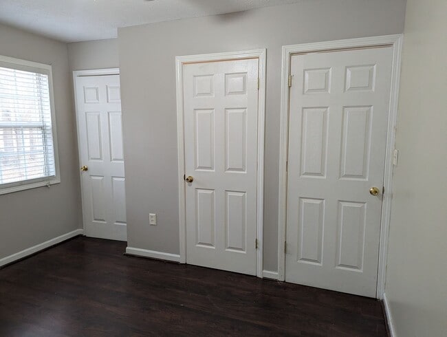 Building Photo - Coming Soon! Charming 3br 1ba in the country