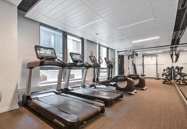 Building Photo - MOVE -IN SPECIAL! Luxury 2 Bedroom, 2.5 ba...