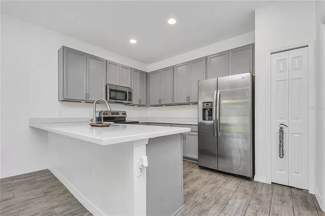 Building Photo - 2712 Picasso Ct